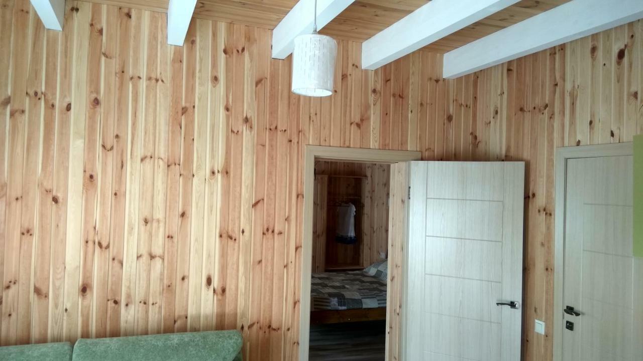Hotel Eco House Chornomorsk Exterior foto